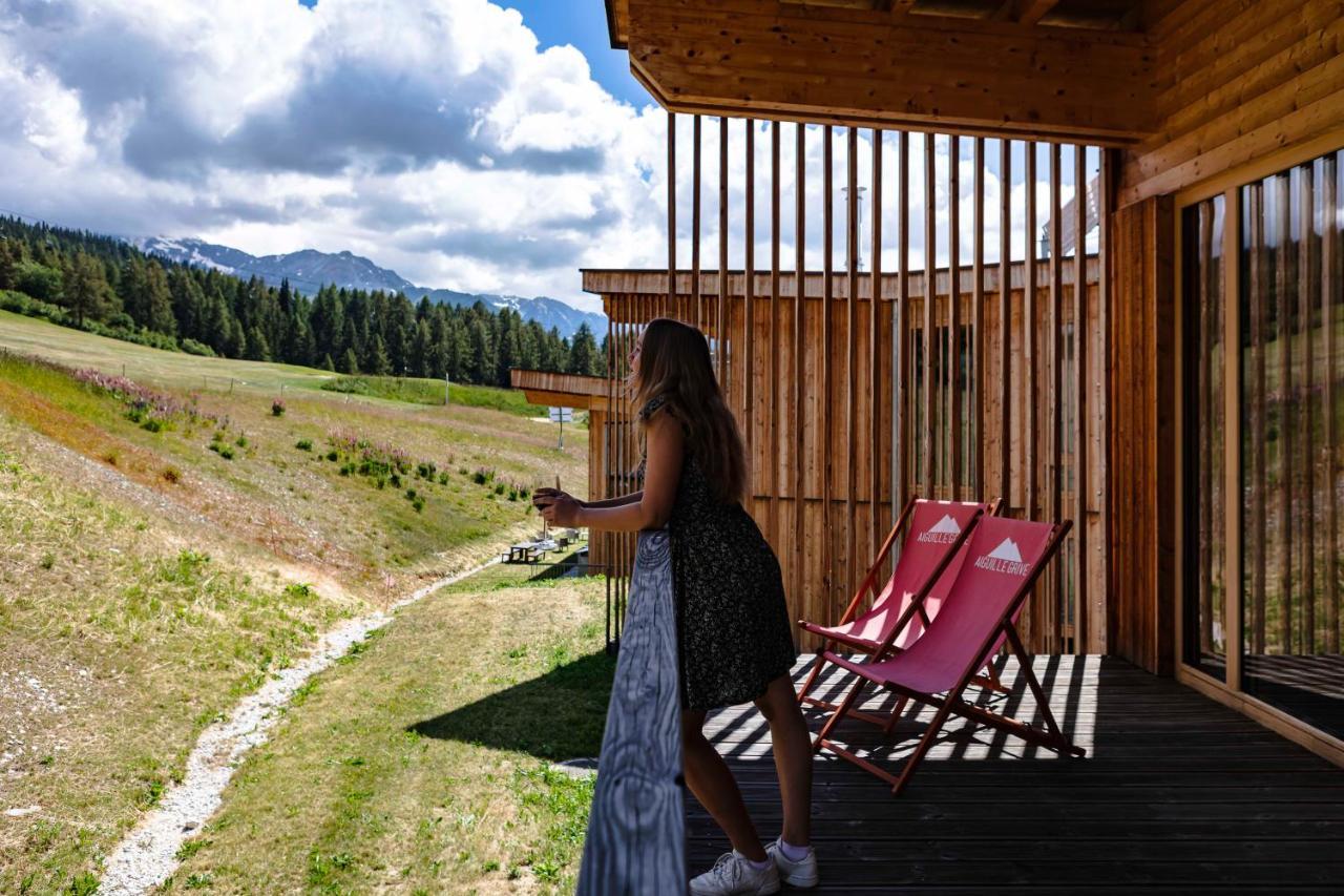 L'Aiguille Grive Chalets Hotel Les Arcs  Экстерьер фото